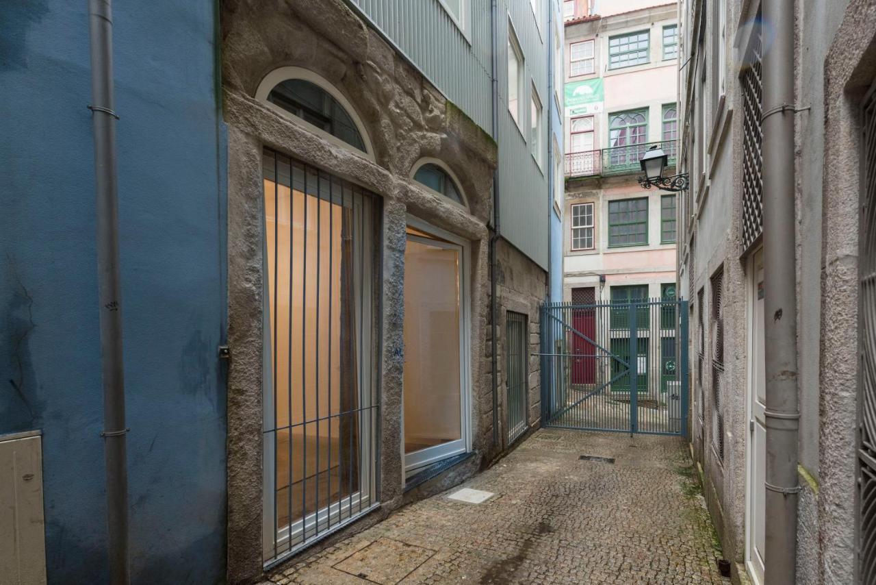 Lovelystay - Hidden & Quiet Duplex Next To Sao Bento Station Porto Exterior photo